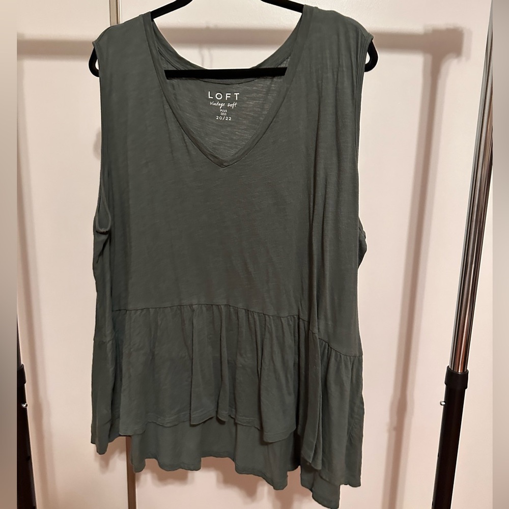 Loft plus size peplum tank top